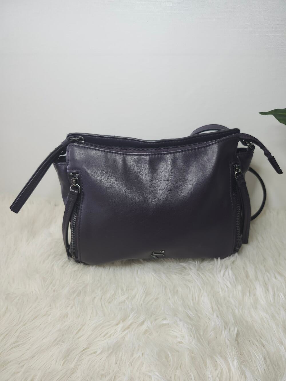 Simply Vera Vera Wang Small Crossbody Bag Plum Purple Gunmetal